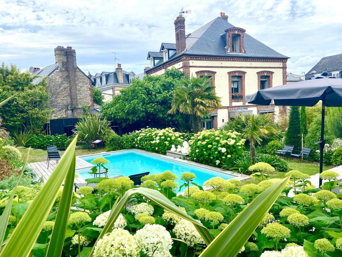 VILLA DU CEDRE Honfleur Extérieur photo